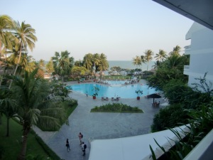 Holiday Inn Resort Regent Beach, 1 of the swimming pools